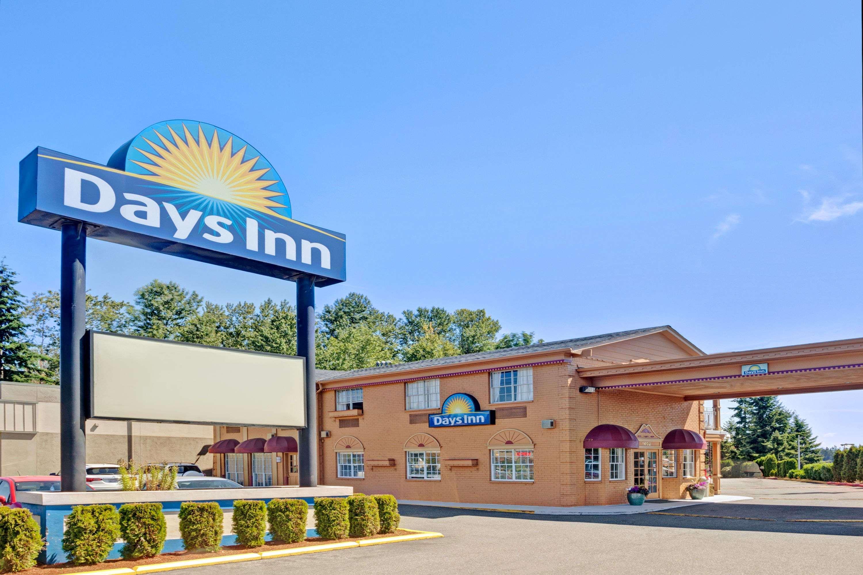 Days Inn By Wyndham Everett Eksteriør bilde